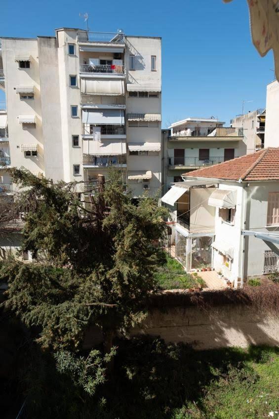 Apartment One Drama Exterior foto